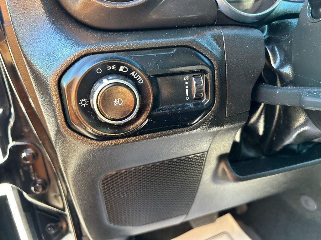 2023 Jeep Wrangler 4-Door Sport Altitude 4x4