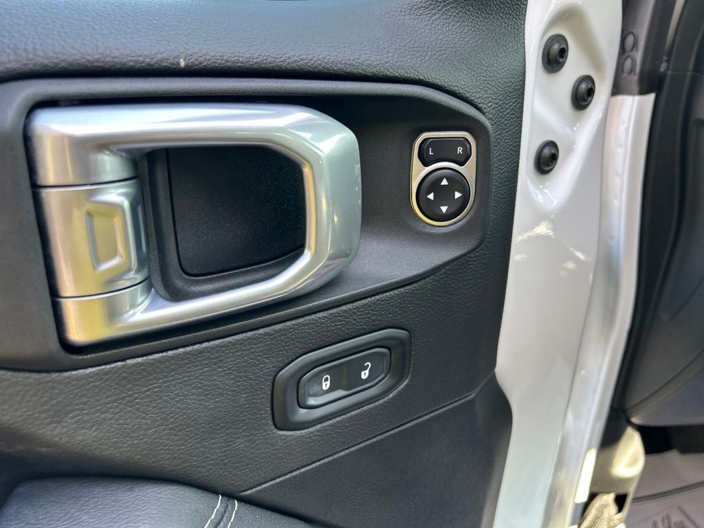 2022 Jeep Wrangler Unlimited Sahara 4x4