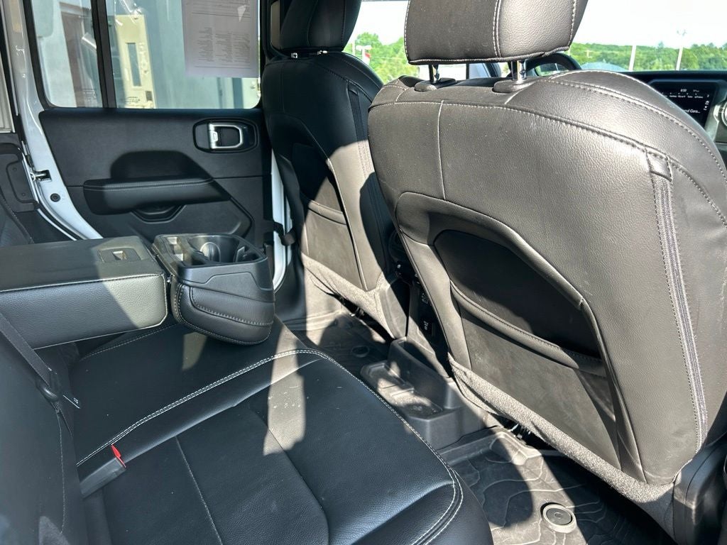 2022 Jeep Wrangler Unlimited Sahara 4x4