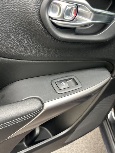 2022 Jeep Cherokee Latitude Lux 4x4