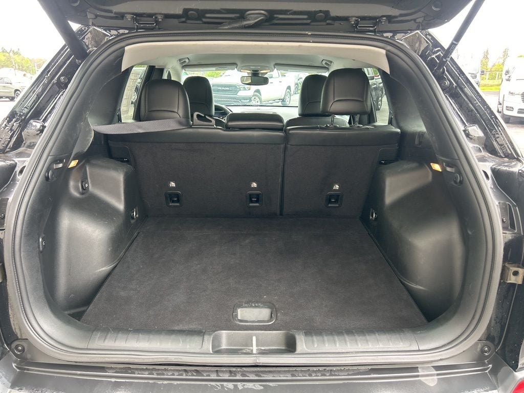 2022 Jeep Cherokee Latitude Lux 4x4