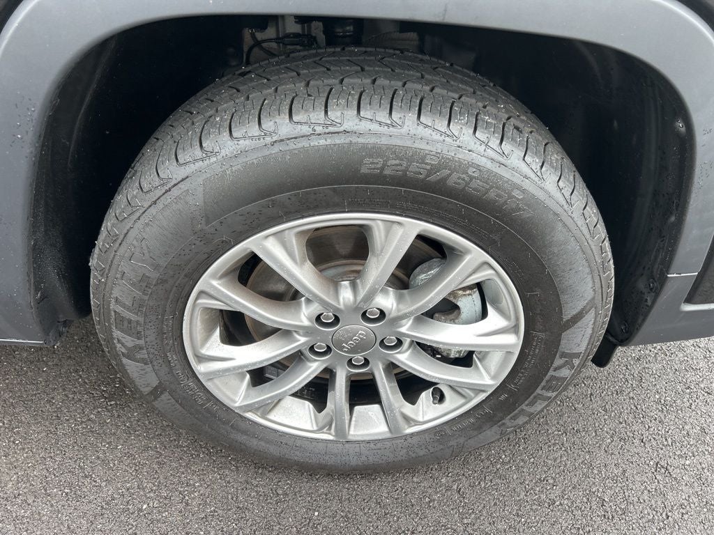 2022 Jeep Cherokee Latitude Lux 4x4