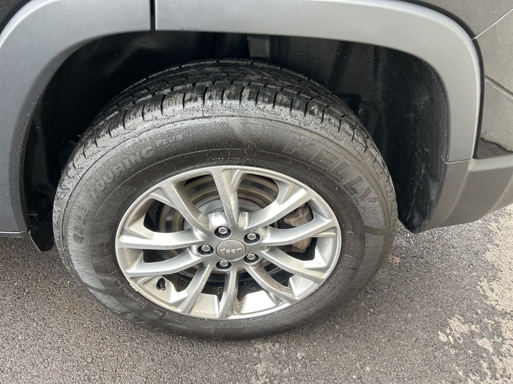 2022 Jeep Cherokee Latitude Lux 4x4