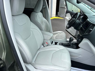 2021 Jeep Cherokee Latitude Lux 4x4
