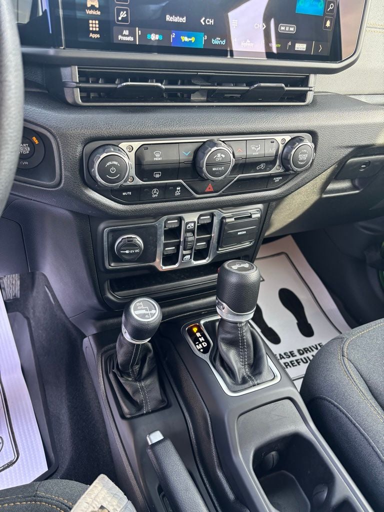 2025 Jeep Wrangler 4-Door Sport 4x4