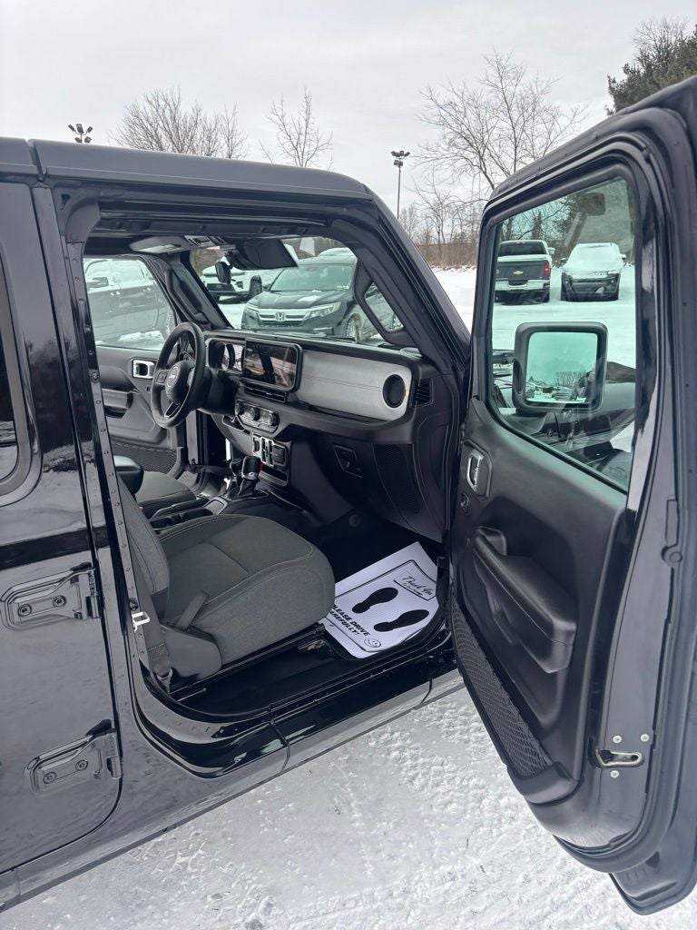 2024 Jeep Wrangler 4-Door Sport S 4x4