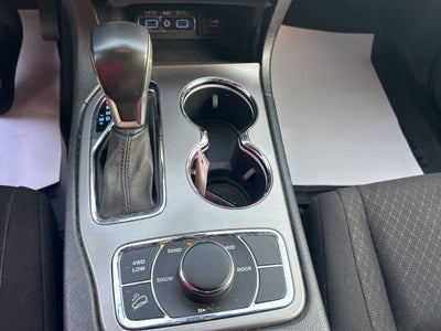 2020 Jeep Grand Cherokee Laredo E 4x4