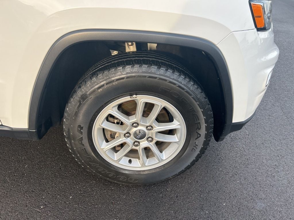 2020 Jeep Grand Cherokee Laredo E 4x4