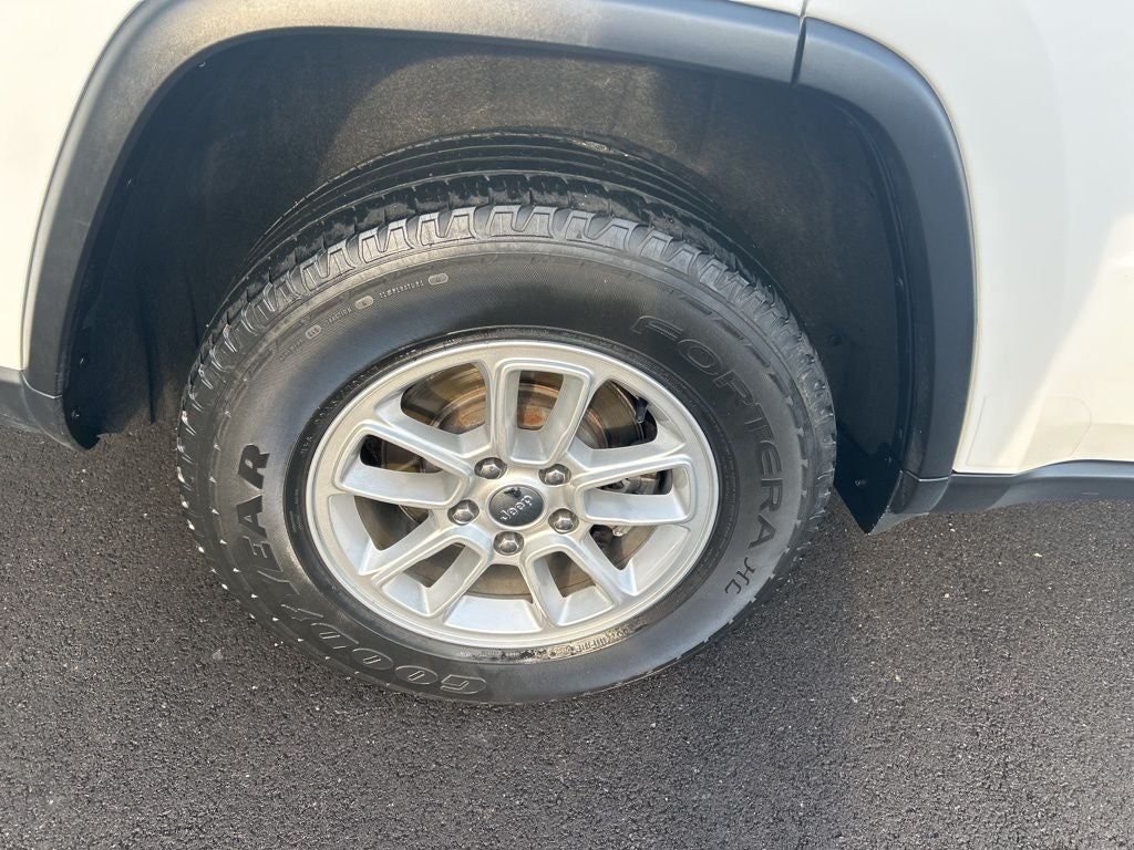 2020 Jeep Grand Cherokee Laredo E 4x4