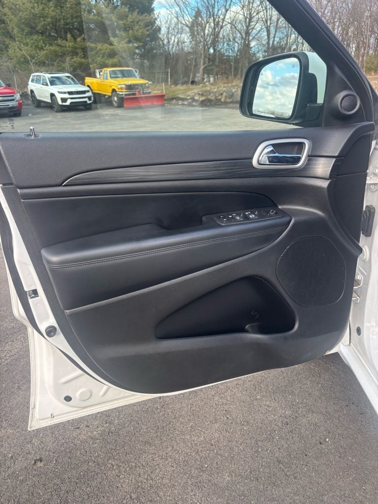 2022 Jeep Grand Cherokee WK Laredo X 4x4