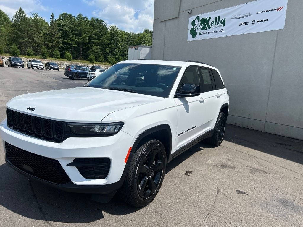2023 Jeep Grand Cherokee Altitude X 4x4