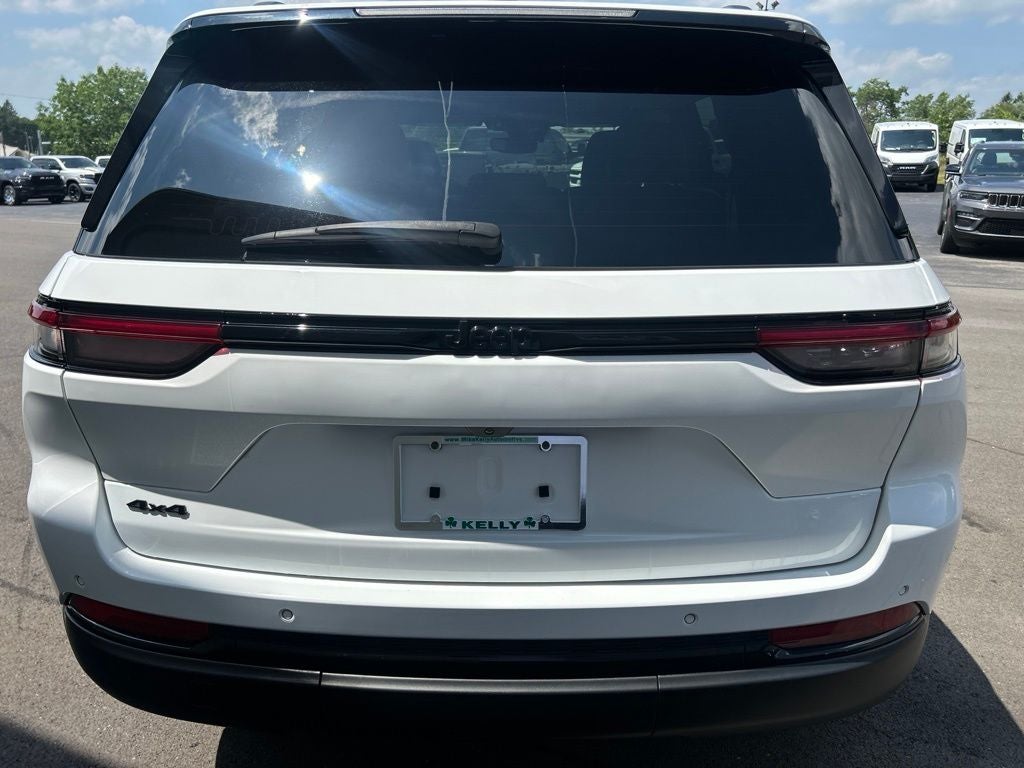 2023 Jeep Grand Cherokee Altitude X 4x4
