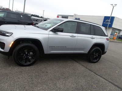 2025 Jeep Grand Cherokee Altitude X 4x4