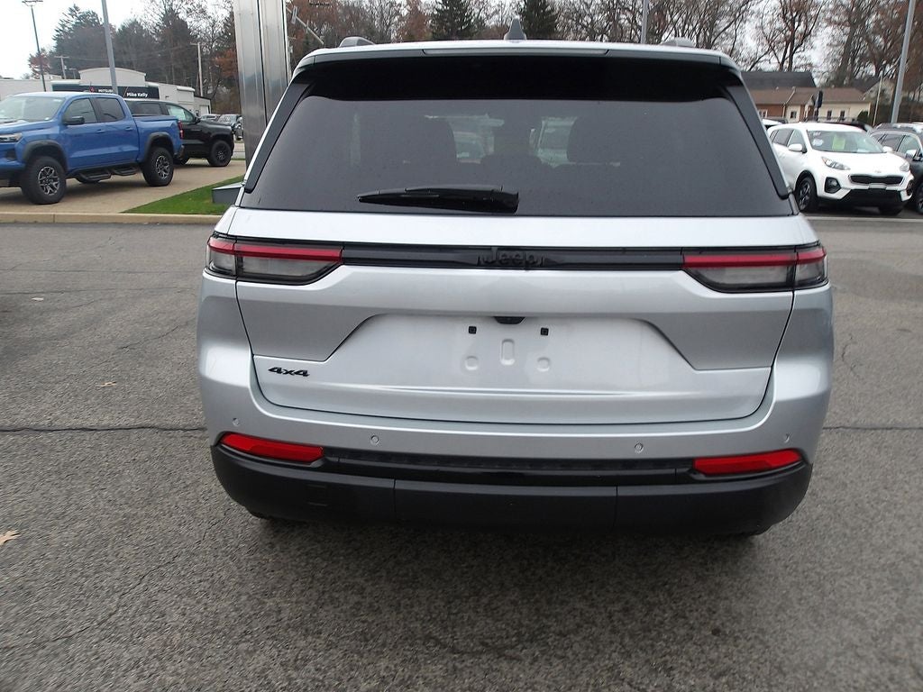 2025 Jeep Grand Cherokee Altitude X 4x4