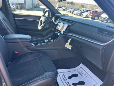 2026 Jeep Grand Cherokee GRAND CHEROKEE LAREDO ALTITUDE 4X4