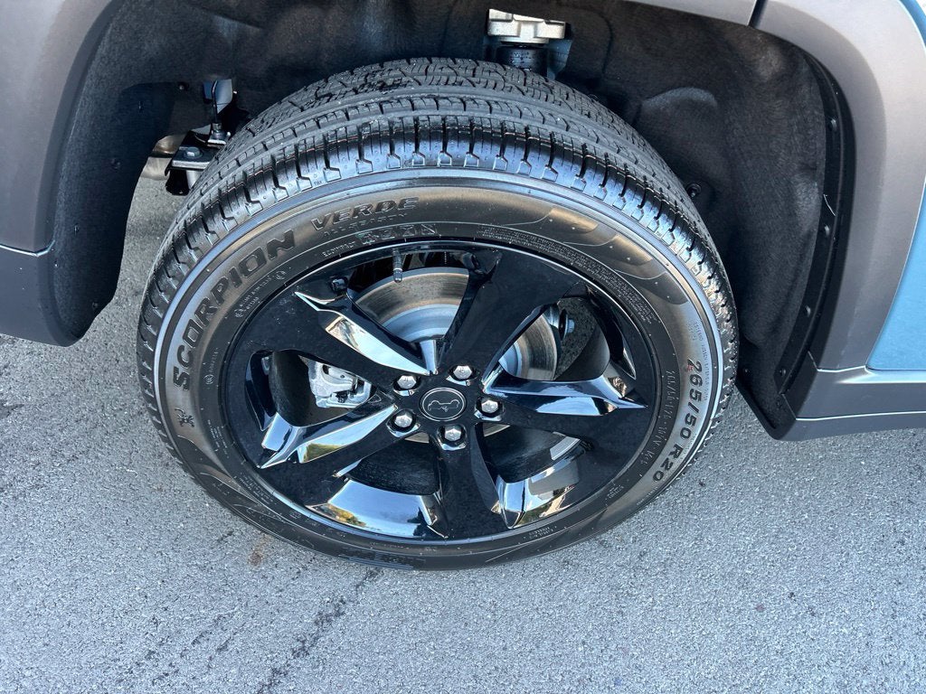 2027 Jeep Grand Cherokee GRAND CHEROKEE LIMITED 4X4