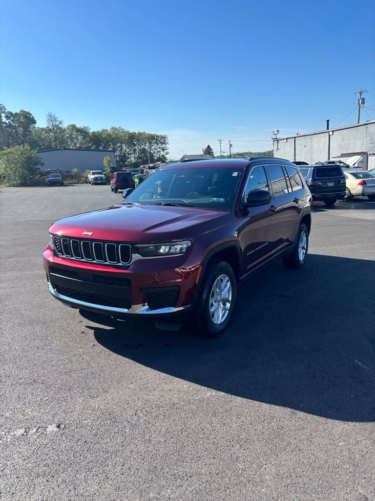 2025 Jeep Grand Cherokee GRAND CHEROKEE L LAREDO X 4X4