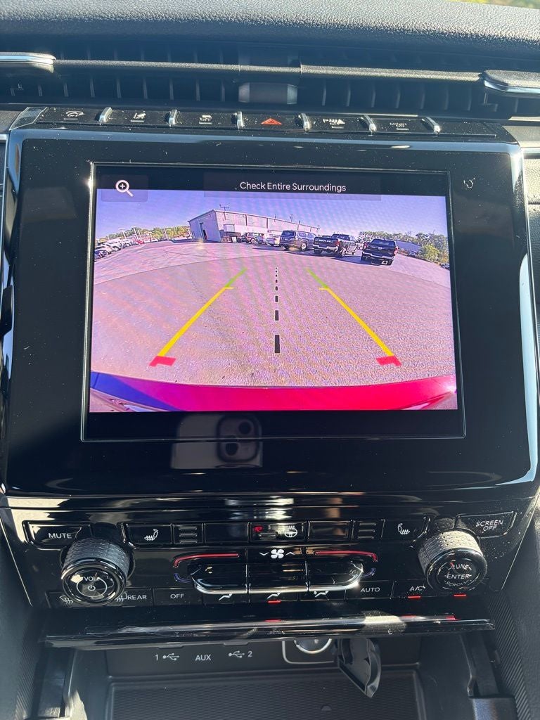 2025 Jeep Grand Cherokee GRAND CHEROKEE L LAREDO X 4X4