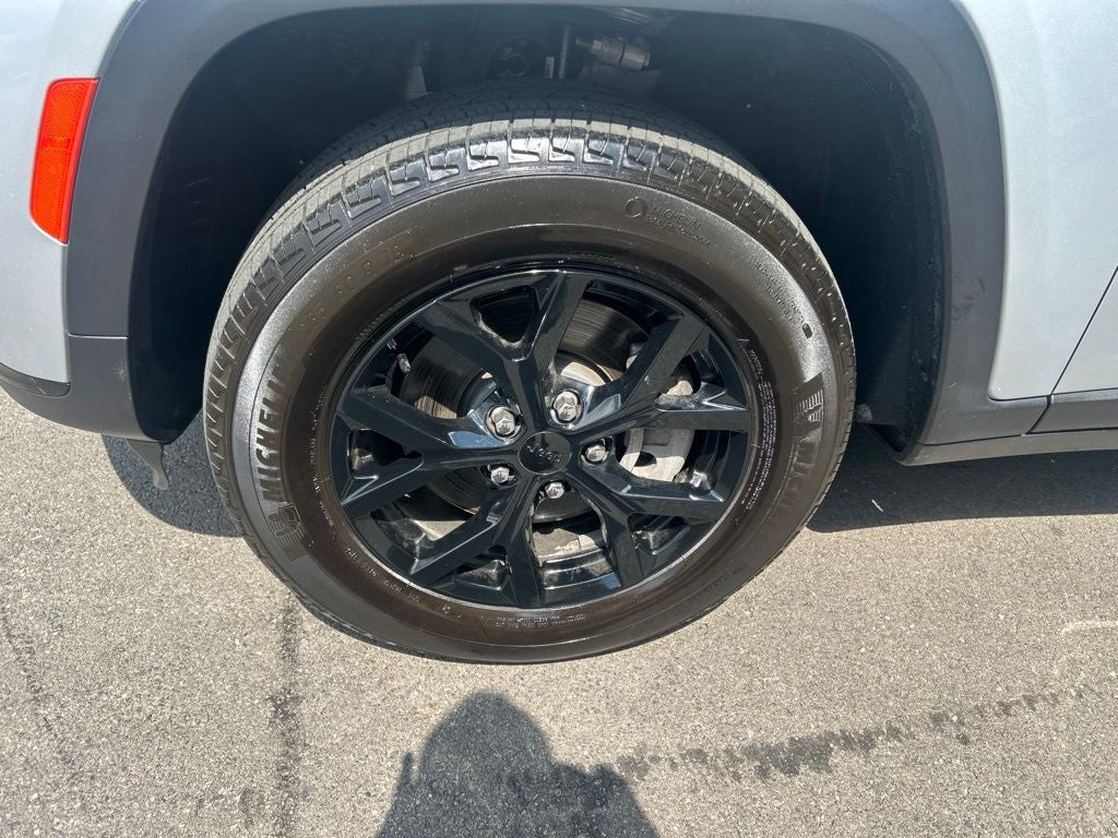 2024 Jeep Grand Cherokee L Altitude 4x4