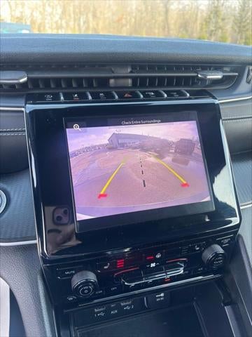 2024 Jeep Grand Cherokee L Altitude 4x4