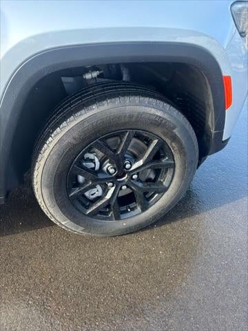 2024 Jeep Grand Cherokee L Altitude 4x4