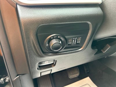 2023 Jeep Grand Cherokee L Laredo 4x4