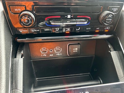 2023 Jeep Grand Cherokee L Laredo 4x4