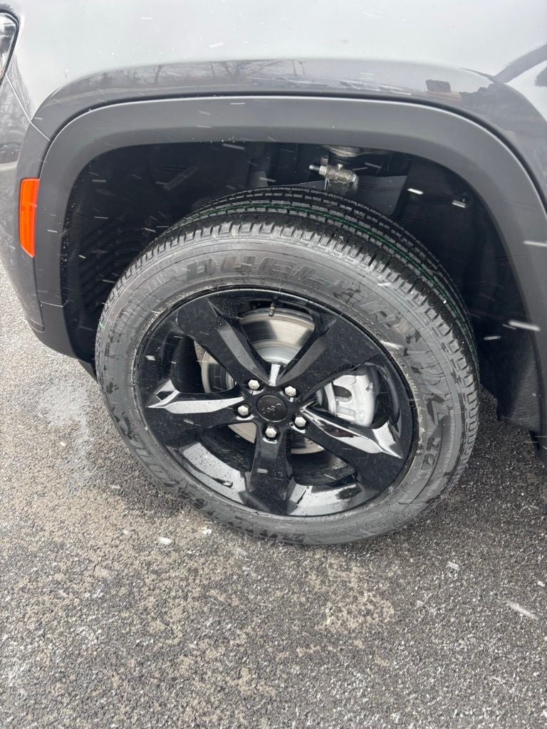 2025 Jeep Grand Cherokee GRAND CHEROKEE L ALTITUDE X 4X4