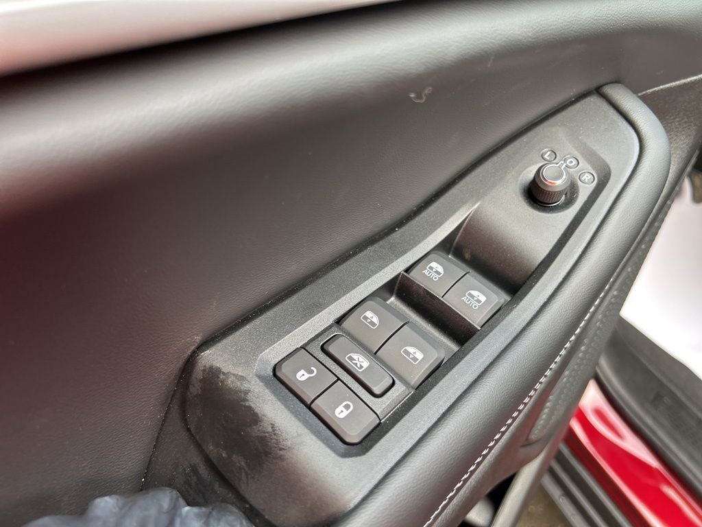 2026 Jeep Grand Cherokee GRAND CHEROKEE L LAREDO ALTITUDE 4X4