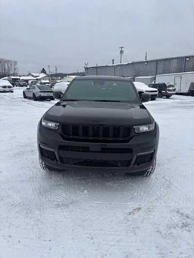 2025 Jeep Grand Cherokee GRAND CHEROKEE L LIMITED 4X4