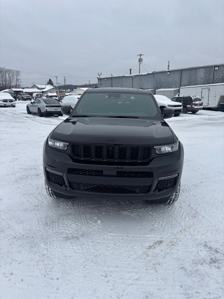 2025 Jeep Grand Cherokee GRAND CHEROKEE L LIMITED 4X4