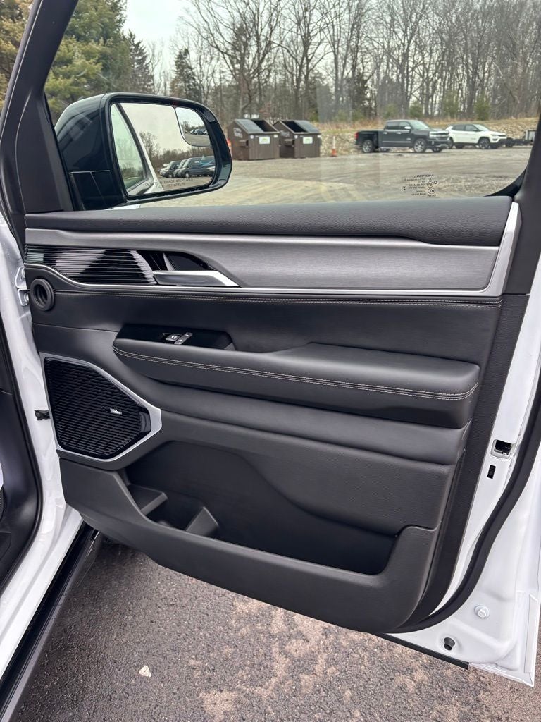 2026 Jeep Grand Wagoneer GRAND WAGONEER LIMITED ALTITUDE 4X4