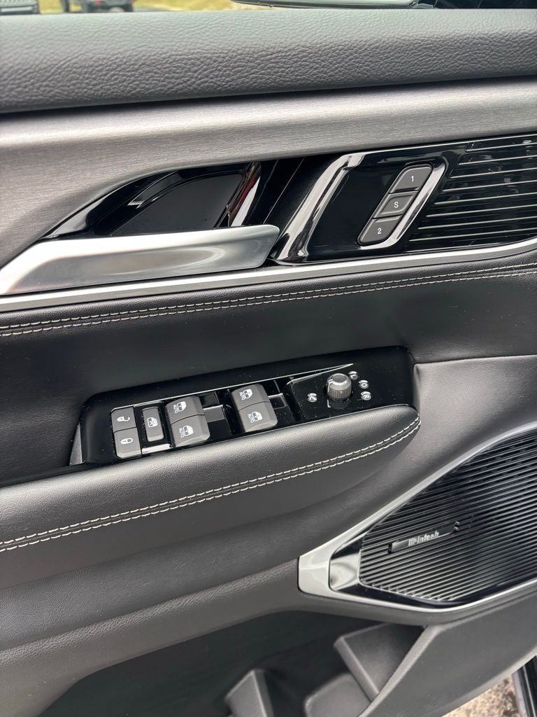 2026 Jeep Grand Wagoneer GRAND WAGONEER LIMITED ALTITUDE 4X4