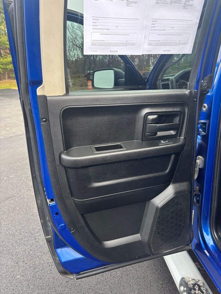 2019 RAM 1500 Classic Express Quad Cab 4x4 6'4' Box