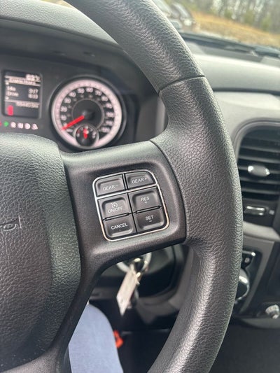 2019 RAM 1500 Classic Express Quad Cab 4x4 6'4' Box