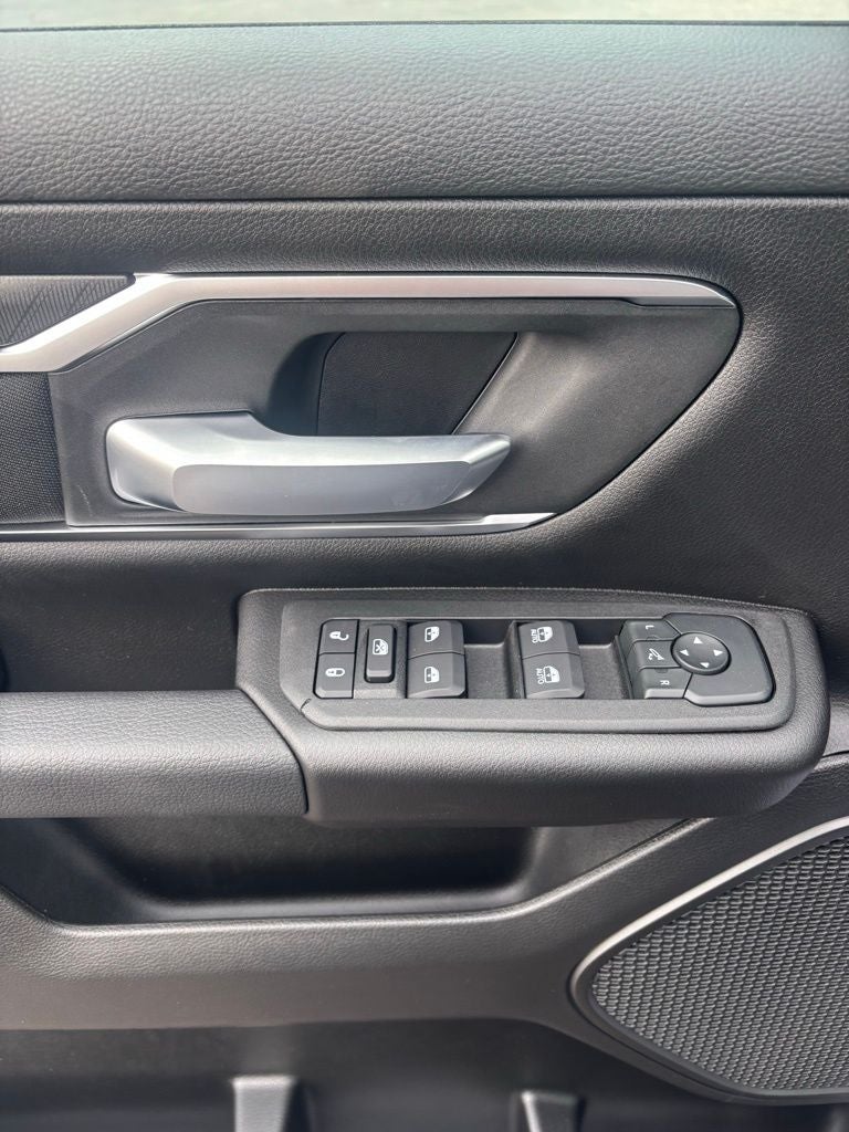 2025 RAM Ram 1500 RAM 1500 BIG HORN CREW CAB 4X4 5'7' BOX