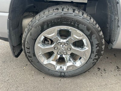 2022 RAM 1500 Big Horn Crew Cab 4x4 5'7' Box