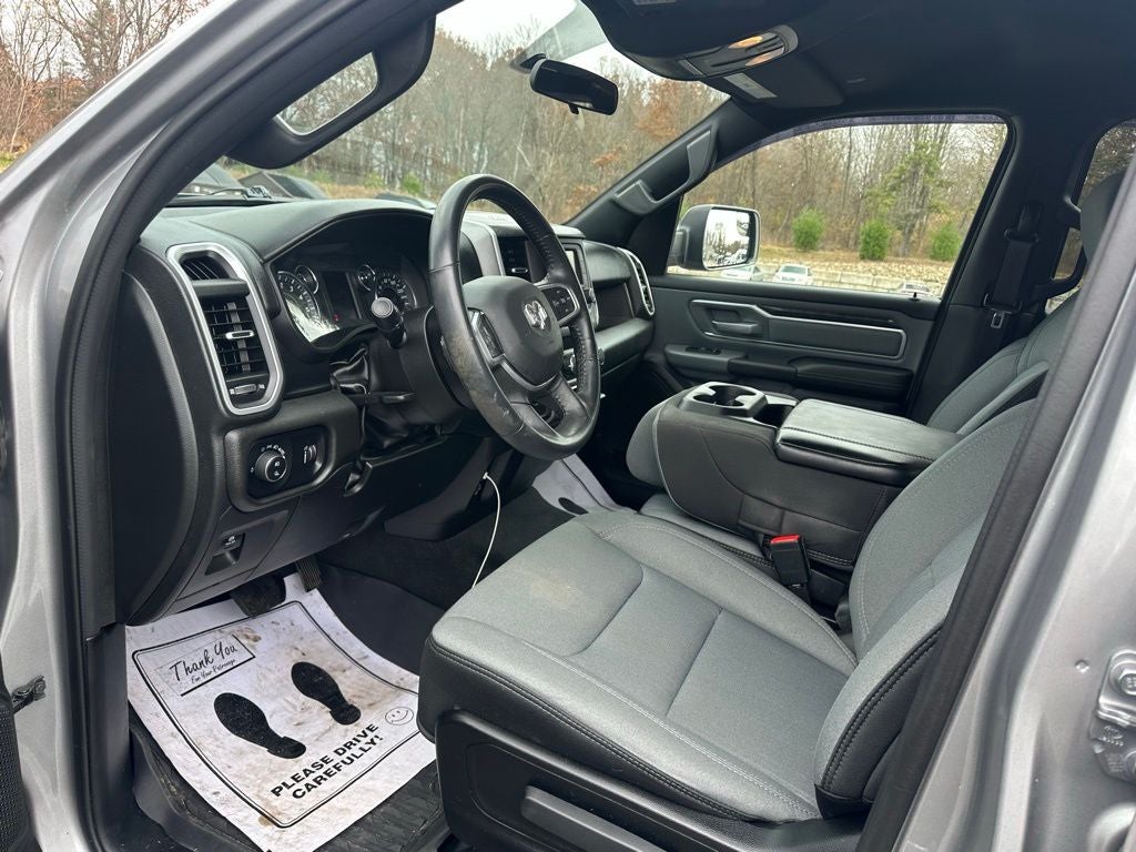 2022 RAM 1500 Big Horn Crew Cab 4x4 5'7' Box