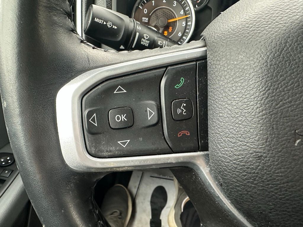 2022 RAM 1500 Big Horn Crew Cab 4x4 5'7' Box