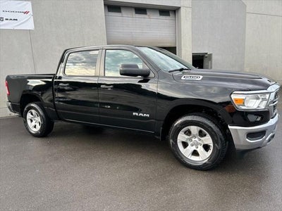 2023 RAM 1500 Big Horn Crew Cab 4x4 5'7' Box