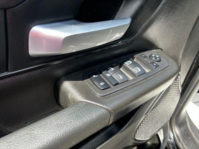 2024 RAM 1500 Tradesman Crew Cab 4x4 5'7' Box