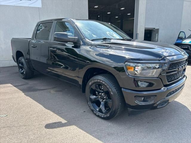 2024 RAM 1500 Tradesman Crew Cab 4x4 5'7' Box