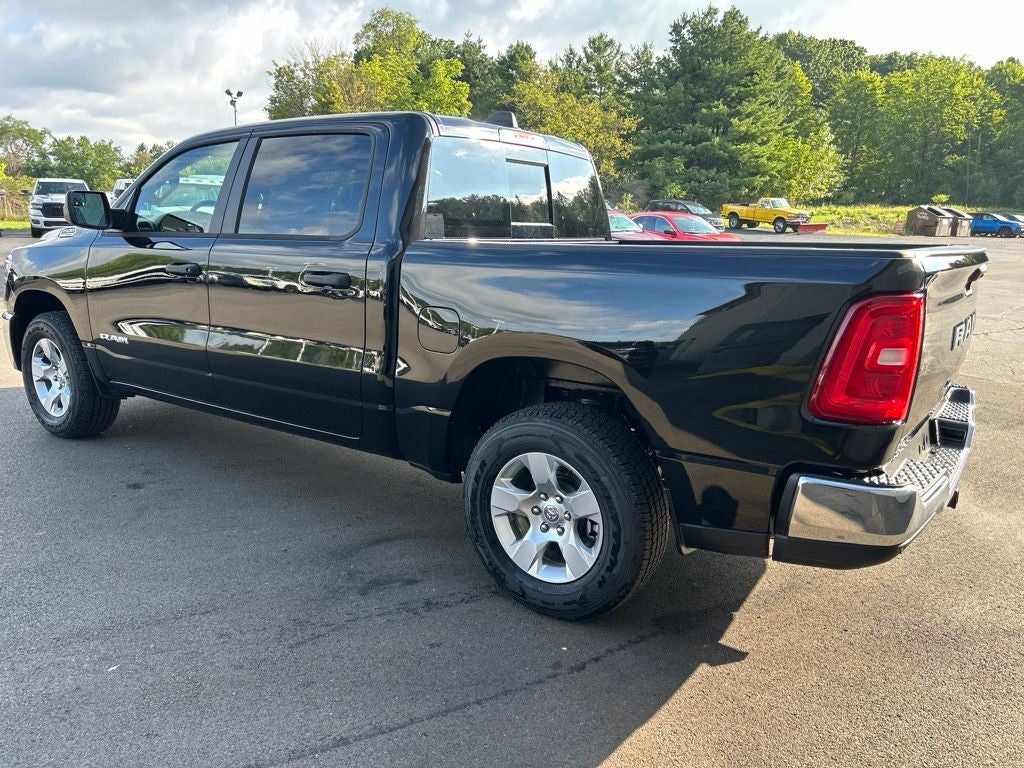 2026 RAM 1500 RAM 1500 TRADESMAN CREW CAB 4X4 5'7' BOX