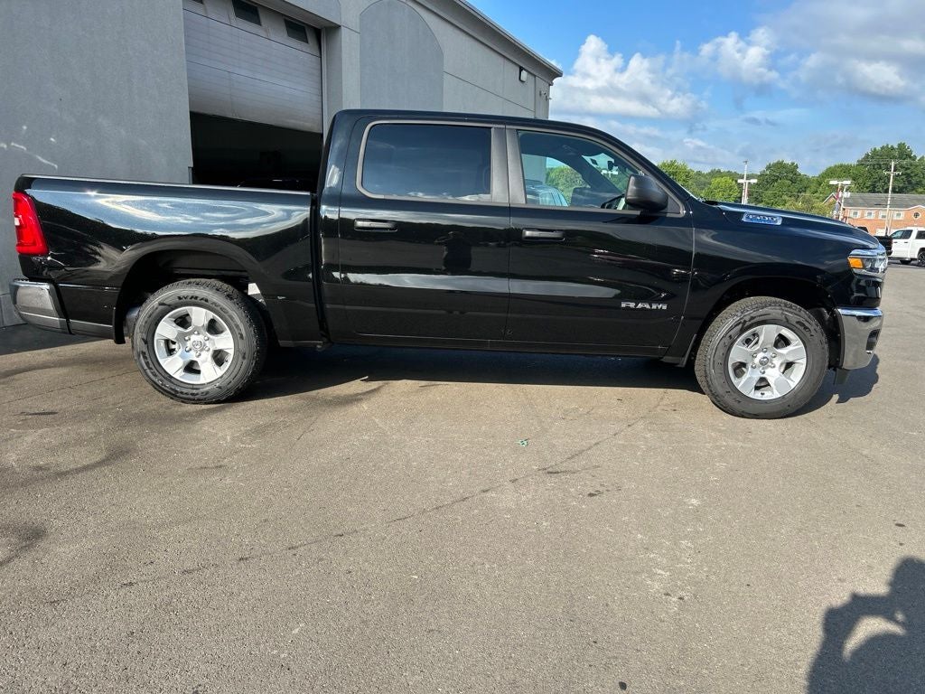2026 RAM 1500 RAM 1500 TRADESMAN CREW CAB 4X4 5'7' BOX