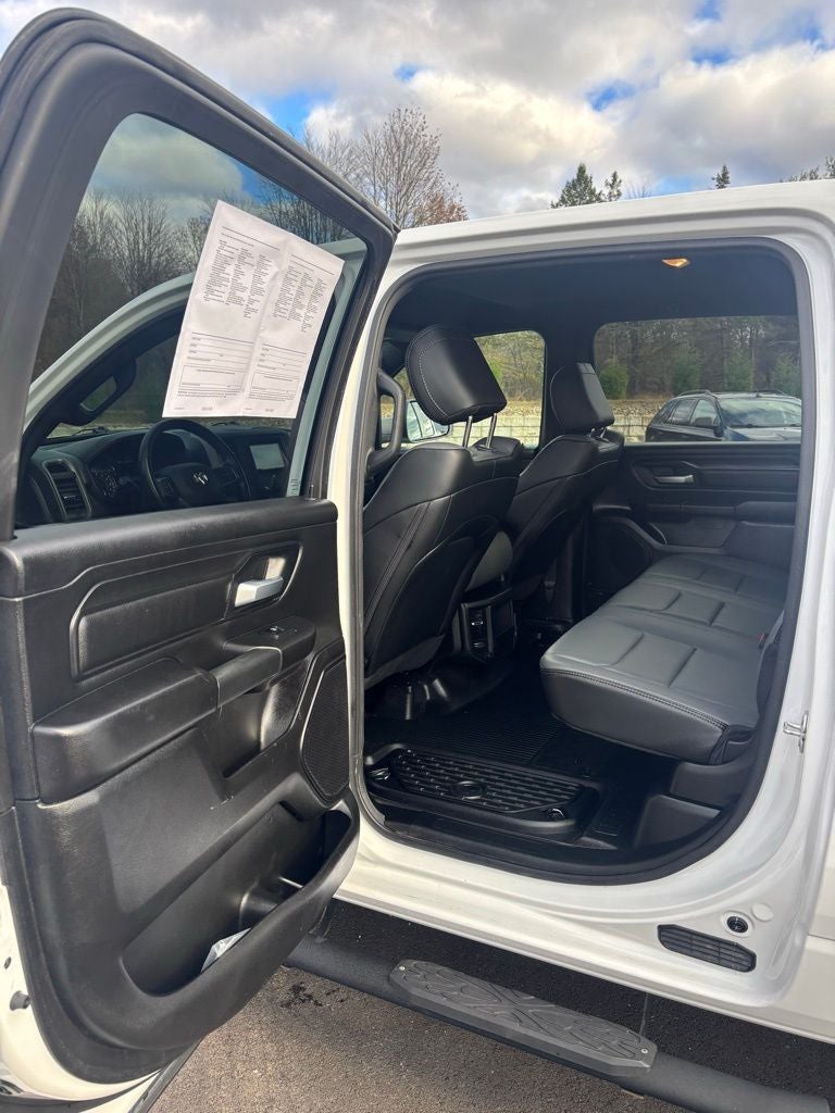 2024 RAM 1500 Tradesman Crew Cab 4x4 5'7' Box