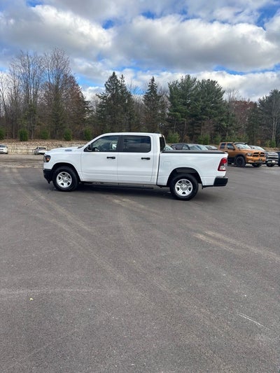 2024 RAM 1500 Tradesman Crew Cab 4x4 5'7' Box