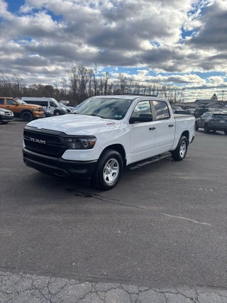2024 RAM 1500 Tradesman Crew Cab 4x4 5'7' Box