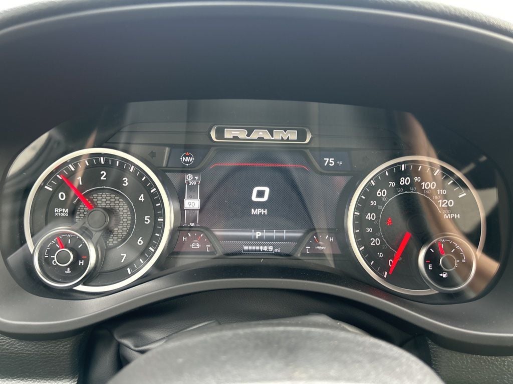 2026 RAM Ram 1500 RAM 1500 EXPRESS CREW CAB 4X4 5'7' BOX