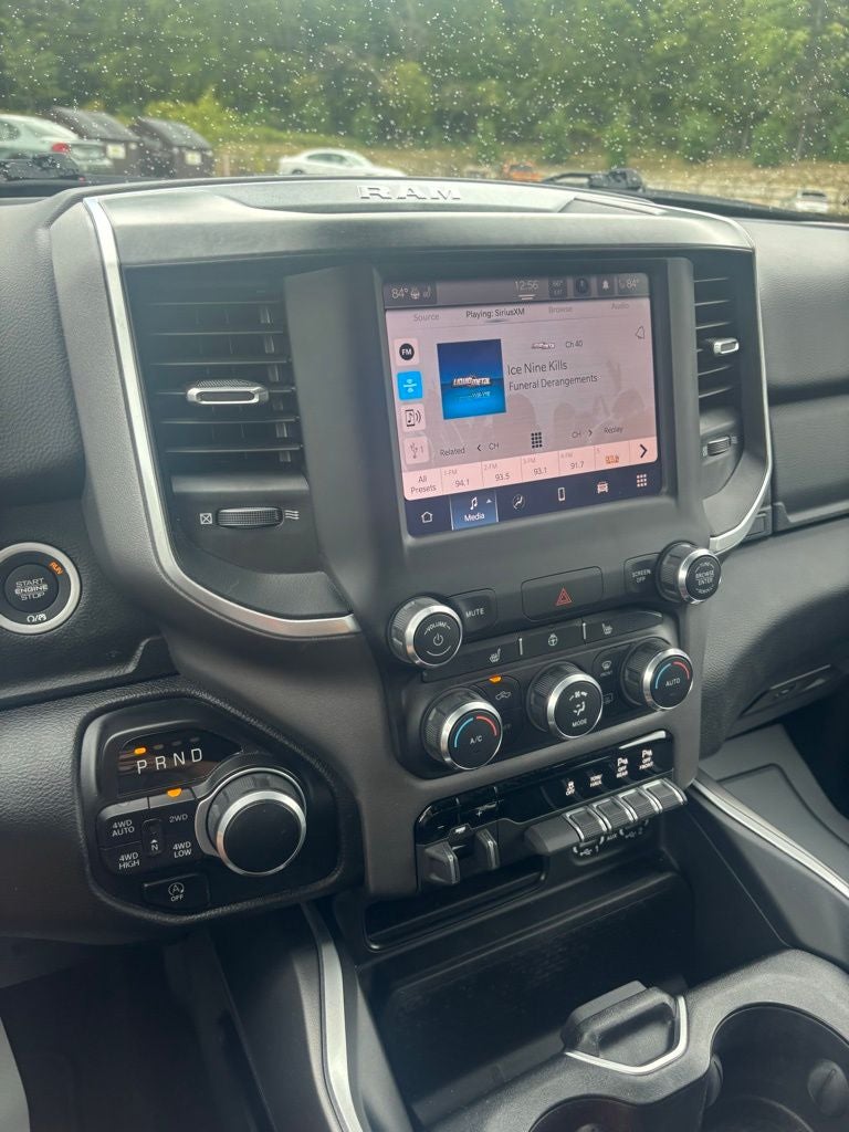 2022 RAM 1500 Big Horn Crew Cab 4x4 6'4' Box