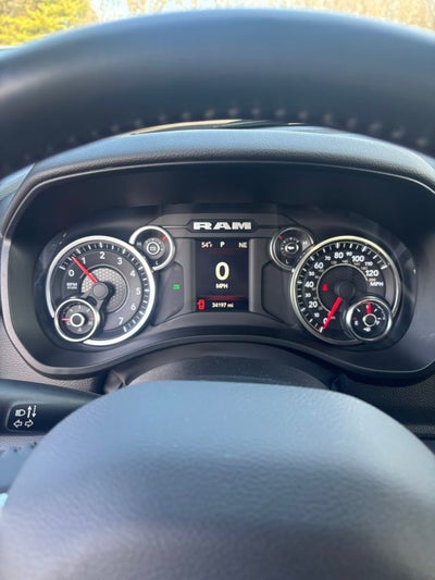 2022 RAM 1500 Big Horn Crew Cab 4x4 6'4' Box